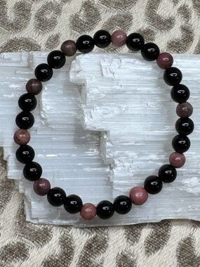 Black Line Rhodonite & Black Obsidian Crystal Gemstone Stretch Bracelet